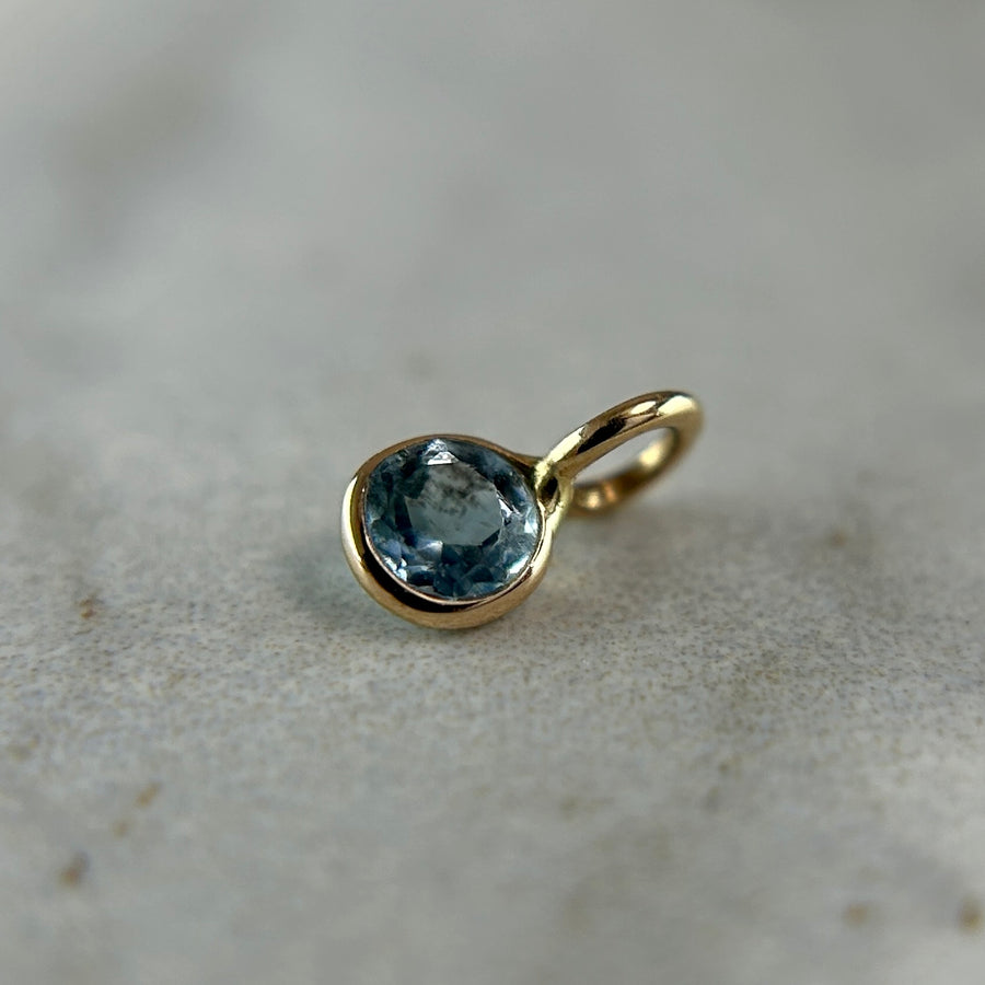 18ky Birthstone Gem Charm