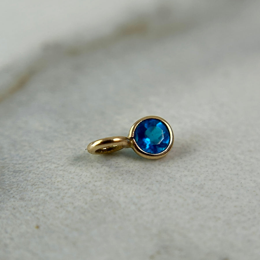 18ky Birthstone Gem Charm