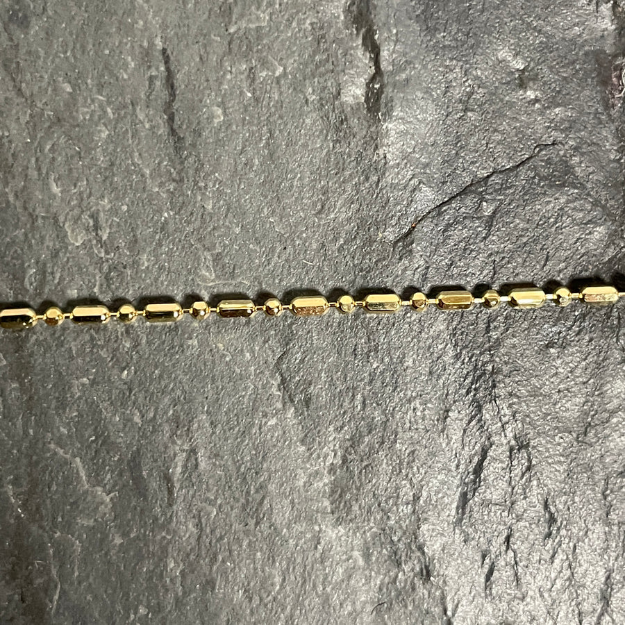 Alternating Gold Bead Bracelet